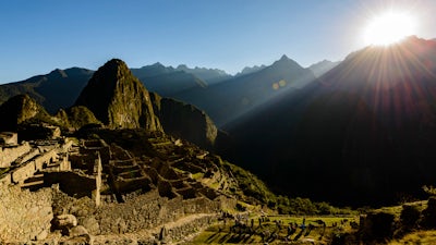 Dance of the Four Winds (Alberto Villoldo)