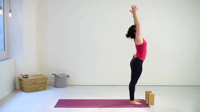 Introduction à la salutation au soleil