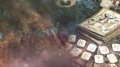 Divination for a Magical Life with Radleigh Valentine