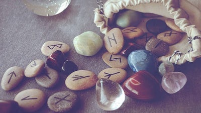 Oráculos y mapas del alma