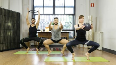 Combina y juega entre Magic Circle y Balón