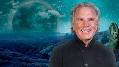 El Pueblo del León y la Puerta del León