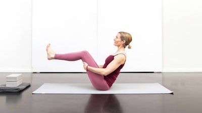 Yoga für starke Bauchmuskeln