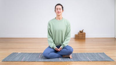 Savasana, se déposer au sol pour revenir à soi