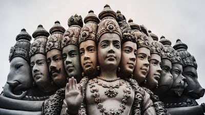 Lebendige Mythologien