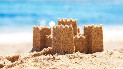 Paula Petrovic on Sand Play for the Soul