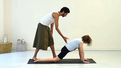 Réveil en douceur avec le Hatha