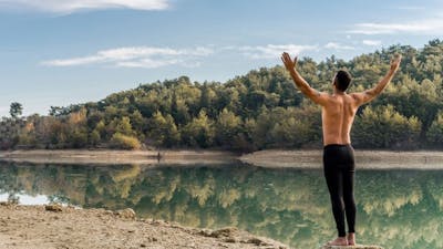 Thich Nhat Hanh: Roots of Peace