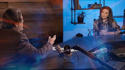 Human Mothers, Hybrid Children