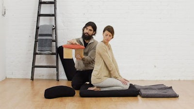 Postura de meditación: en el suelo