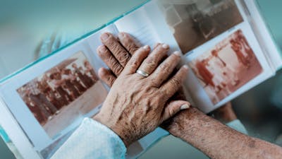 Alzheimer's & Dementia