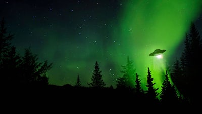 Linda Moulton Howe on UFO cover ups