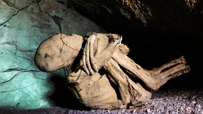 Die Dreifinger-Mumien von Nazca