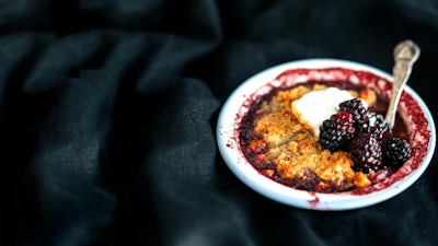 Quick Raspberry Crumble