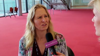 Receiving Higher Dimensional Knowledge with Stephanie South