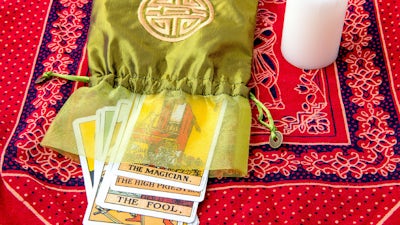 Angels and the Tarot with Radleigh Valentine