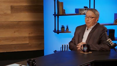 Disclosure Delay & Agency Competition