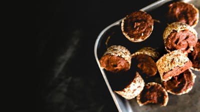 No-Bake Salted Caramel Cups