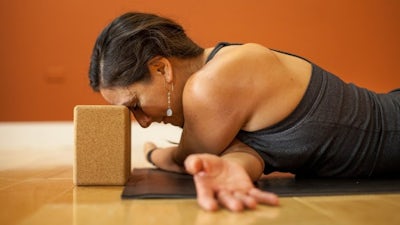 De-Stress Your Shoulders