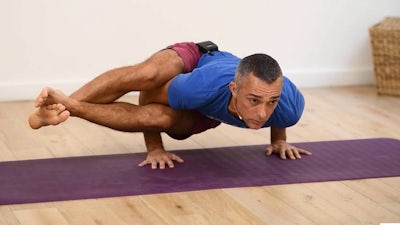 Équilibre sur les mains