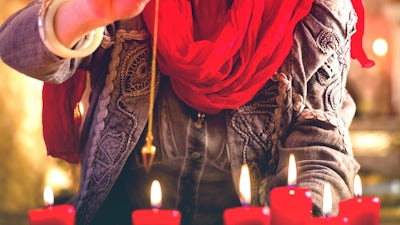 Speaking with Spirits with James Van Praagh