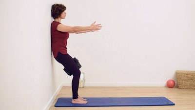 Pilates contre/avec un mur